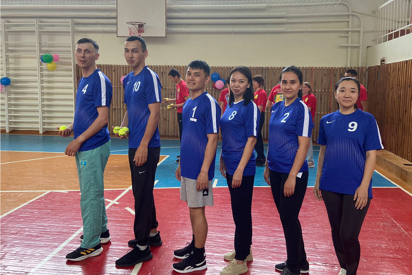 Команда университета приняла участие в спортивной эстафете