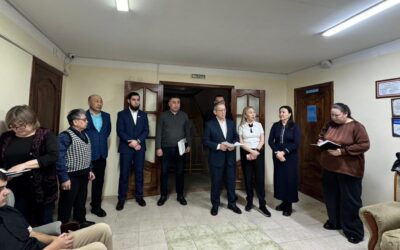 Студенттік жатақханада тұрғындармен кездесу